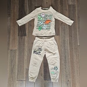 Little Kids Boys Tan Dinosaur Outfit Set Size 6–7 Pants Long Sleeve